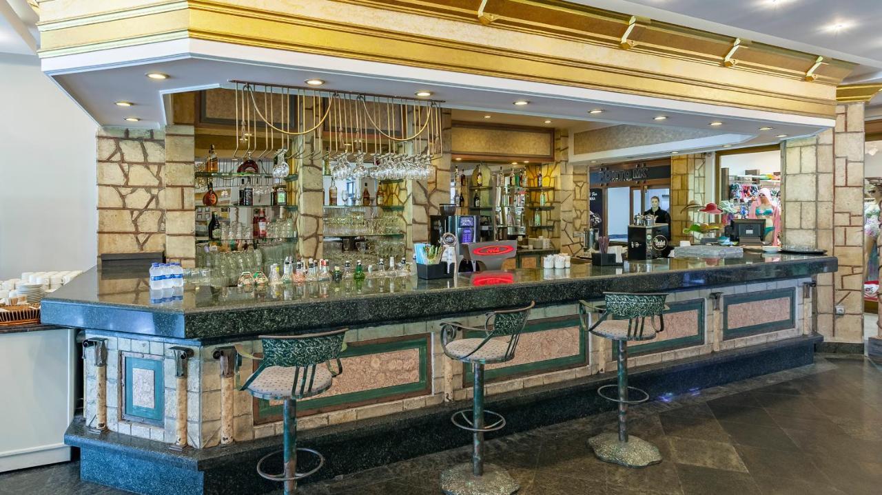 สตาร์ไลท์ รีสอร์ต โฮเต็ล - คิดส์ คอนเซ็ป Hotel มานาฟกัท ภายนอก รูปภาพ